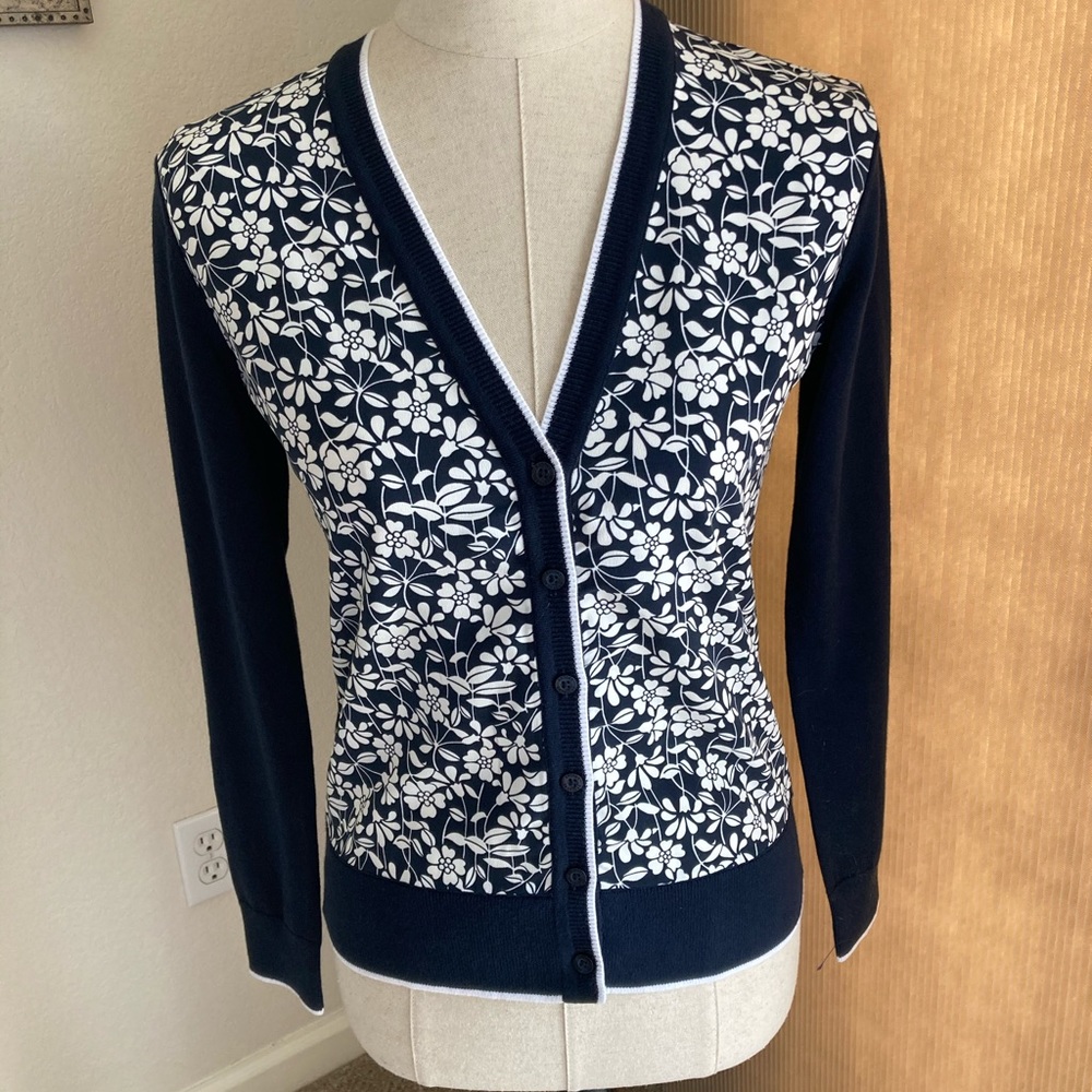 Brooks Brothers long sleeve Cardigan (S) NWT